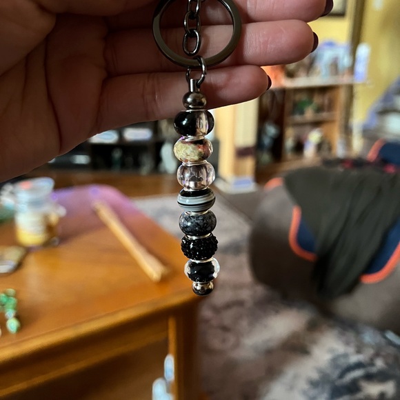 Colorful Beaded Keychains Set - Picture 5 of 10